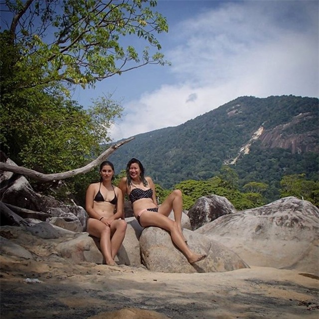 Co gai du lich 22 quoc gia voi 200 USD hinh anh 15