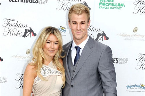 “bong mat” truoc than hinh cua ba xa thu mon joe hart hinh anh 15