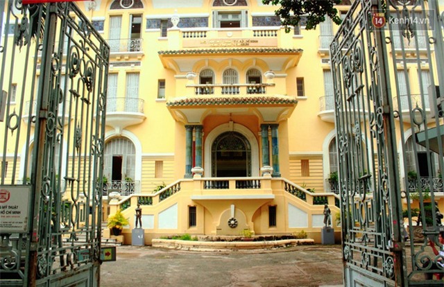 Tòa biệt thự 99 cửa ở Sài Gòn và những bí ẩn chưa giải đáp về giai thoại con ma nhà họ Hứa - Ảnh 2.