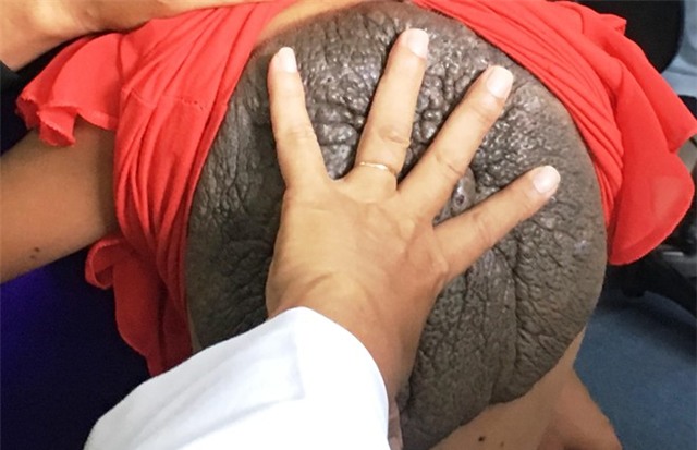 Be gai mang buou ‘mai rua’ o lung chua tung thay o Viet Nam hinh anh 1