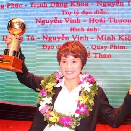 Tâm sự của cầu thủ nữ: 'Tôi từng phải chọn người yêu và trái bóng'