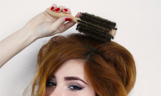 90% chúng ta đang thực hiện những cách gội đầu tưởng đúng mà sai này - Ảnh 1.