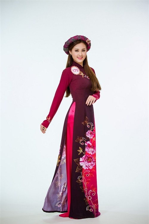 anh ao dai chung ket nong hoi cua top 30 hoa hau vn hinh anh 24