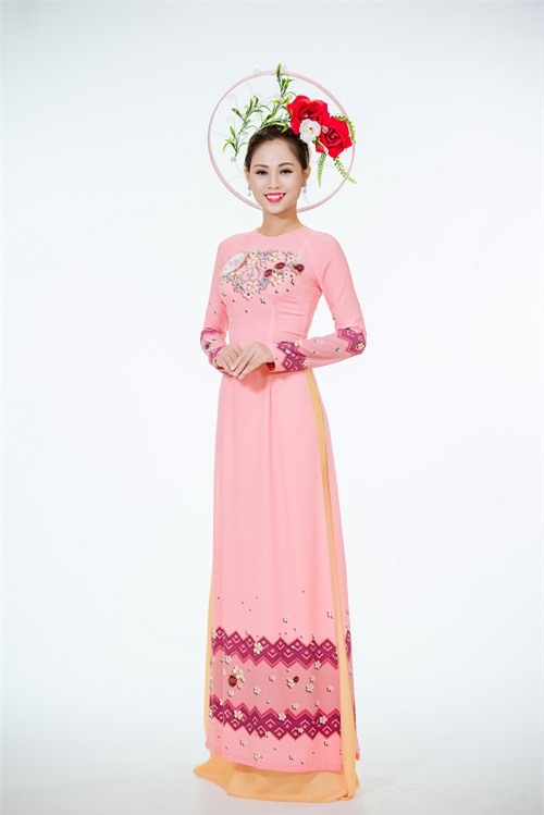 anh ao dai chung ket nong hoi cua top 30 hoa hau vn hinh anh 30