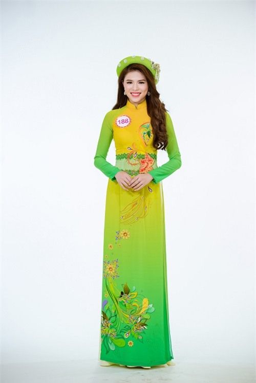 anh ao dai chung ket nong hoi cua top 30 hoa hau vn hinh anh 7