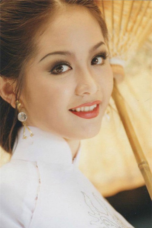 Không còn nghi ngờ gì nữa, Đại học Ngoại thương chính là lò luyện Hoa hậu của Việt Nam! - Ảnh 2.