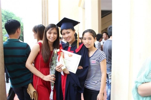 tam su dang long cua nu thu khoa di xin viec hinh anh 1