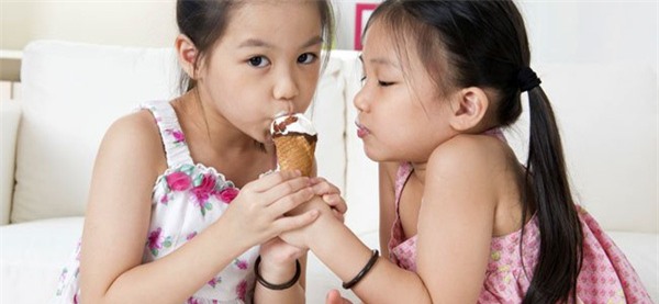 mẹ nhật dạy con