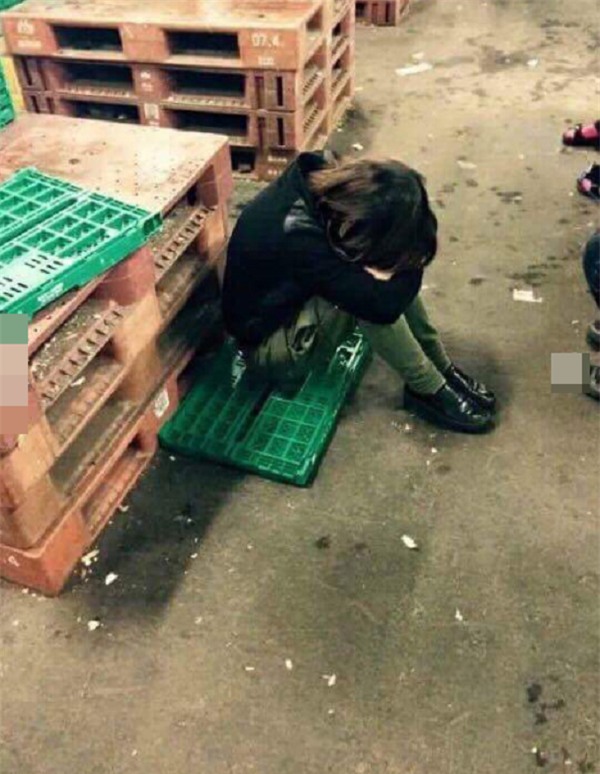 Nghẹn ngào giấc ngủ vội của du học sinh Việt tại Nhật Bản