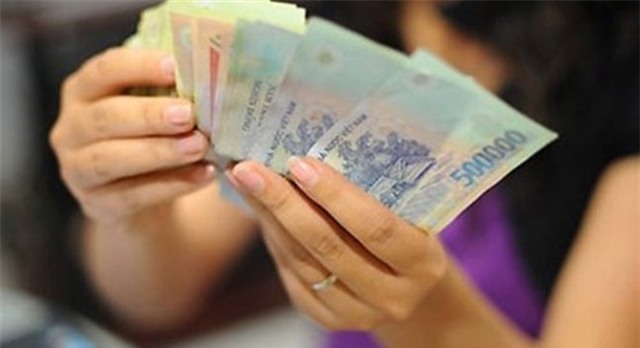 Kế hoạch, chi tiêu, gia đình, tiết kiệm, mua sắm, thuê nhà, làm thêm, vợ chồng son, con cái, thức ăn