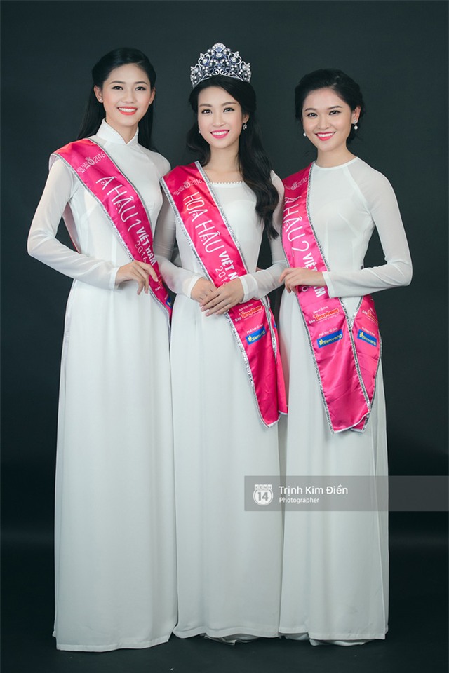 Ngẩn ngơ ngắm Hoa hậu Đỗ Mỹ Linh và 2 Á hậu Thanh Tú - Thùy Dung trong tà Áo dài trắng! - Ảnh 2.