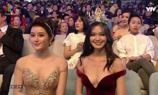 Cách mặc không thể nóng hơn của Hoa hậu Thùy Dung - Ảnh 2.