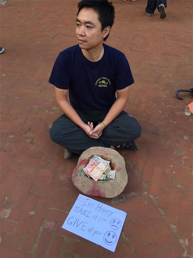 Một du khách người Việt đã thử đóng vai ăn xin ở Nepal và kết quả nhận được thật bất ngờ - Ảnh 1.