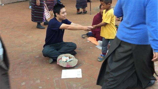 Một du khách người Việt đã thử đóng vai ăn xin ở Nepal và kết quả nhận được thật bất ngờ - Ảnh 8.