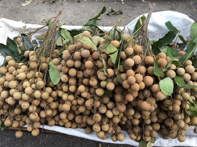 Tẩy trắng hoa quả bằng lưu huỳnh: Điều gì đáng sợ nhất? - Ảnh 1.