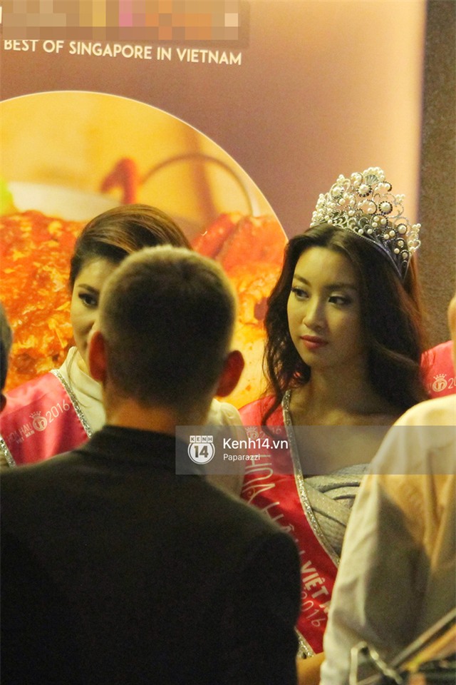 Việc đầu tiên của Hoa hậu không phải là ăn mừng, mà là ngủ 3 tiếng/ngày và làm việc tới tận nửa đêm! - Ảnh 15.