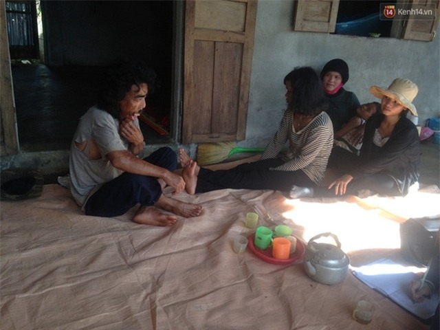 Cha mẹ của cậu bé tự tử ở Gia Lai: Sôn có biết là chúng tôi đang may quần áo mới cho con rồi - Ảnh 2.