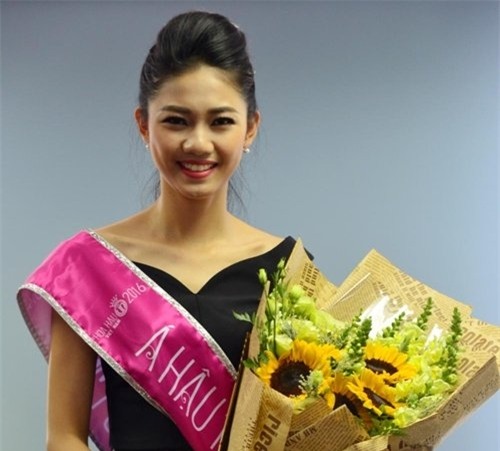 Á hậu Thanh Tú, Ngô Thanh Thanh Tú, Đỗ Mỹ Linh, hoa hậu Việt Nam 2016