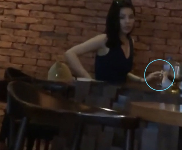 hoa hau viet nam nao cung co mot scandal de doi! - 2