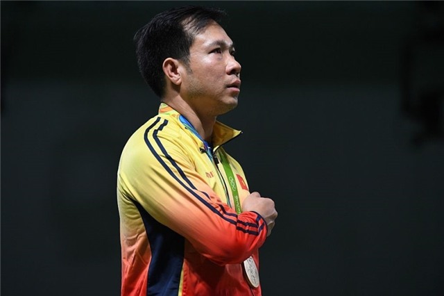 Hoàng Xuân Vinh giành 1 huy chương vàng nội dung súng ngắn hơi 10 m, 1 huy chương bạc nội dung súng ngắn hơi 50 m tại Olympic 2016. Ảnh: Getty Images.