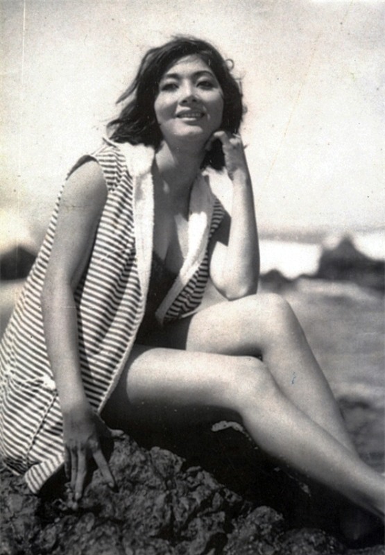 thẩm thúy hằng 4