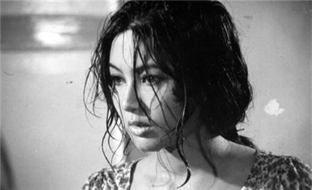 thẩm thúy hằng 0