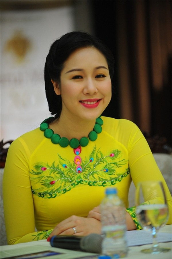 Ngô Phương Lanđăng quang ngôi vịHoa hậu Thế giới người Việt năm 2007. - Tin sao Viet - Tin tuc sao Viet - Scandal sao Viet - Tin tuc cua Sao - Tin cua Sao