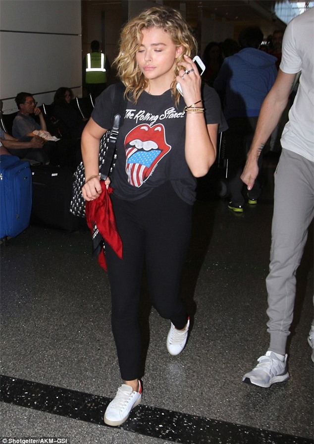 Brooklyn Beckham và Chloe Moretz đã chia tay sau khi công khai hẹn hò được 4 tháng - Ảnh 4.