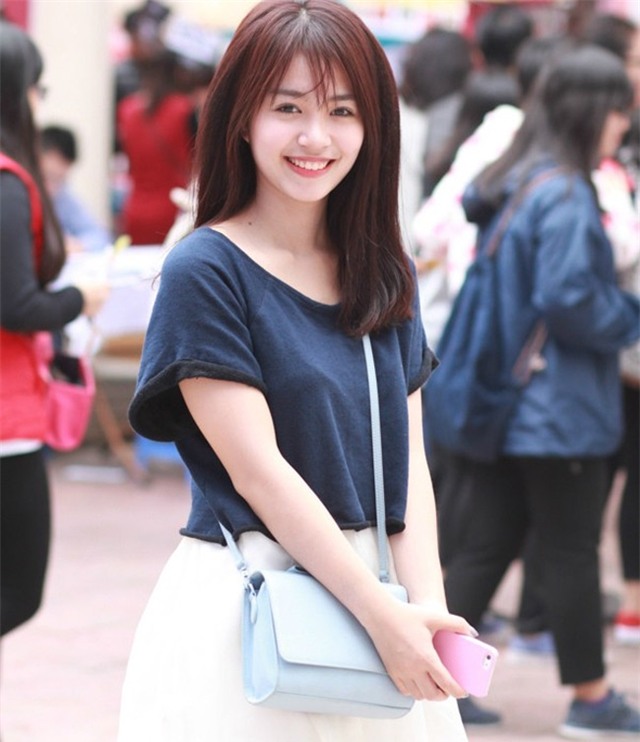 hoa hau my linh va 9 sao viet bang tuoi: ai goi cam hon? hinh anh 24