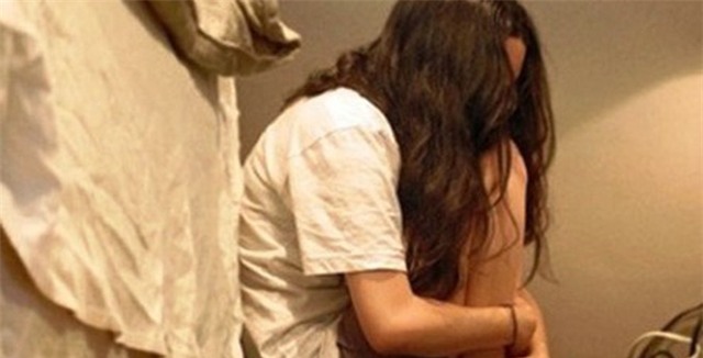 Về dự đám giỗ nhà ngoại, bé gái bị xâm hại tình dục