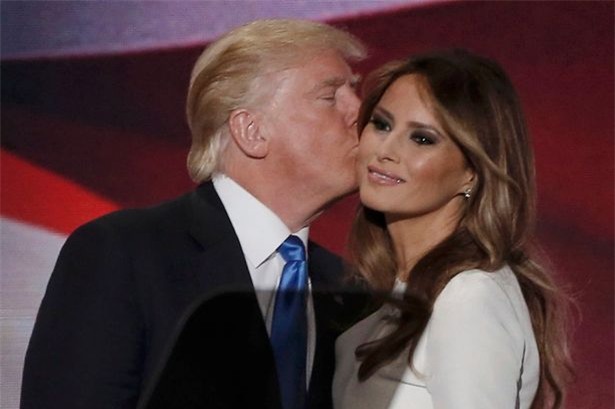 Tỉ phú Trump và bà Melania tại Đại hội Đảng Cộng hòa hồi tháng 7. Ảnh: Reuters