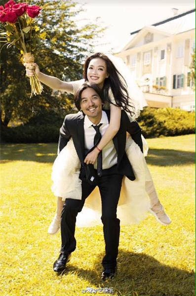 Thư Kỳ và bạn trai tin đồn 20 năm bất ngờ tuyên bố đã kết hôn - Ảnh 3.