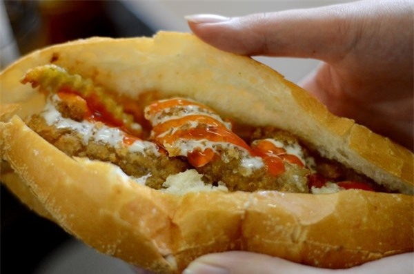 3 món bánh mì ‘không giống ai’ được giới trẻ yêu thích