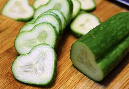 dua-chuot-dep-da-blogtamsuvn1