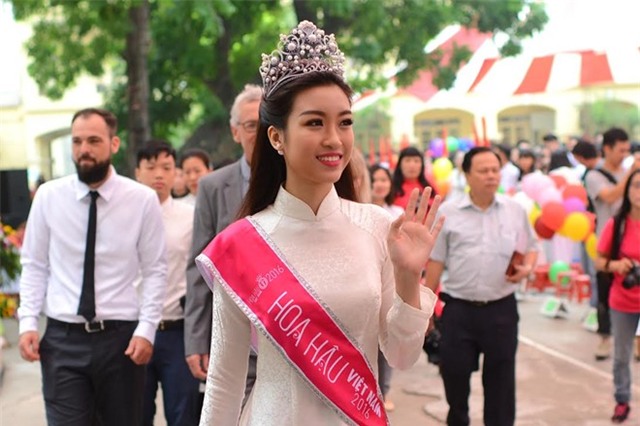 22,5 trieu hoc sinh khai giang nam hoc nhieu doi moi hinh anh 21