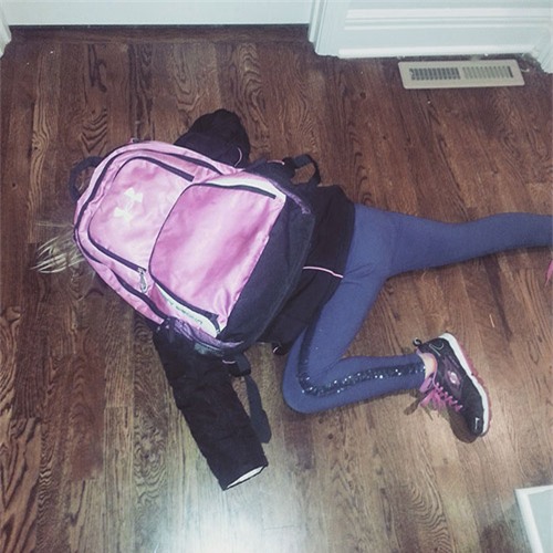 'Hãy cho con biết, lý do gì khiến con phải tới trường vậy ạ?'