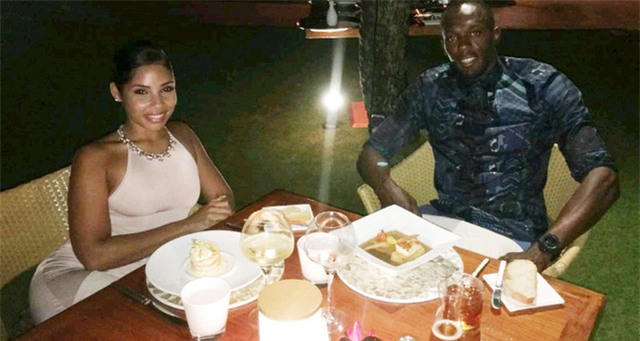 Usain Bolt khoe ảnh nóng của bạn gái sau scandal ăn nằm với cô sinh viên Brazil - Ảnh 1.