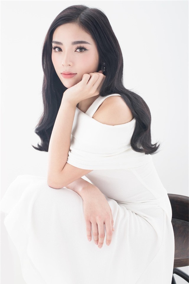 Kỳ Duyên công bố loạt ảnh khác lạ - Ảnh 9.