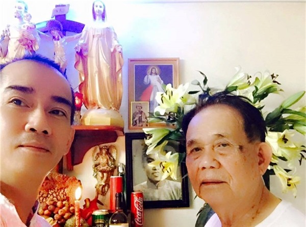 Minh Thuận và bố trong dịp Tết Bính Thân 2016.  - Tin sao Viet - Tin tuc sao Viet - Scandal sao Viet - Tin tuc cua Sao - Tin cua Sao