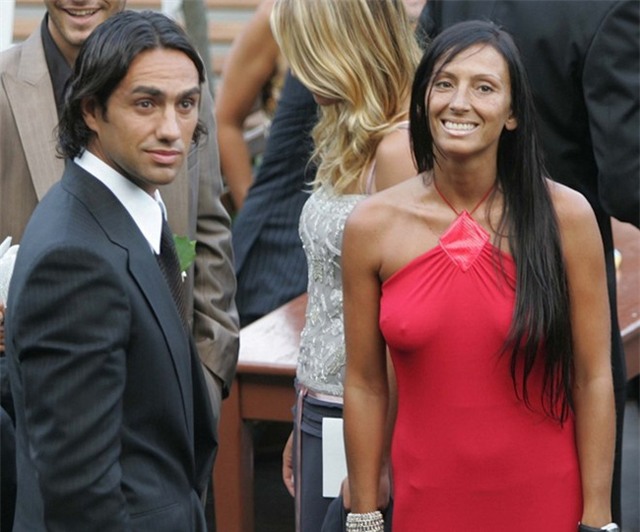 Alessandro Nesta - Gabriella Pagnozzi và 6 cặp đũa lệch nổi tiếng nhất làng túc cầu - Ảnh 3.