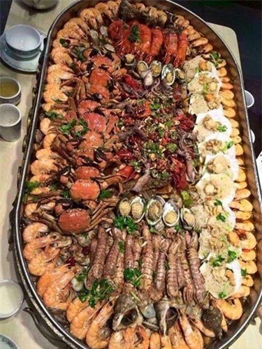 lẩu, lẩu gà, lẩu hải sản, lẩu gà khủng, lẩu hải sản khủng