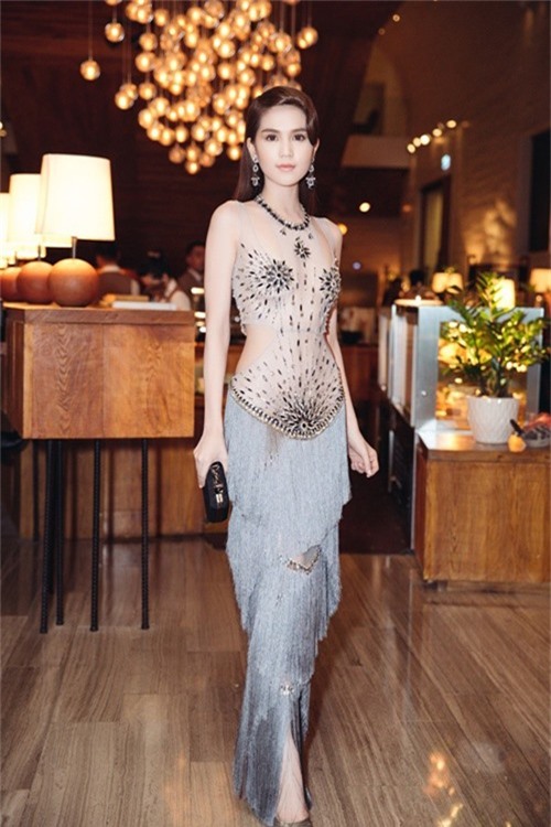 vay-da-hoi-tua-rua-khien-sao-viet-say-nhu-dieu-do-1