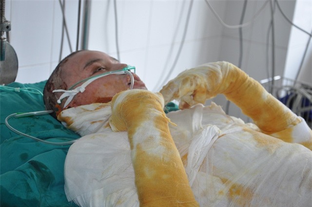 Xin hãy tha thứ và cứu em cho em được sống.