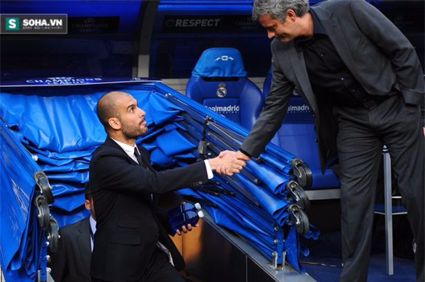 Huyền thoại Man United bất ngờ làm hả hê Mourinho - Ảnh 1.