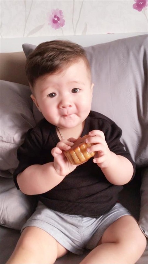 con-trai-elly-tran-blogtamsuvn2