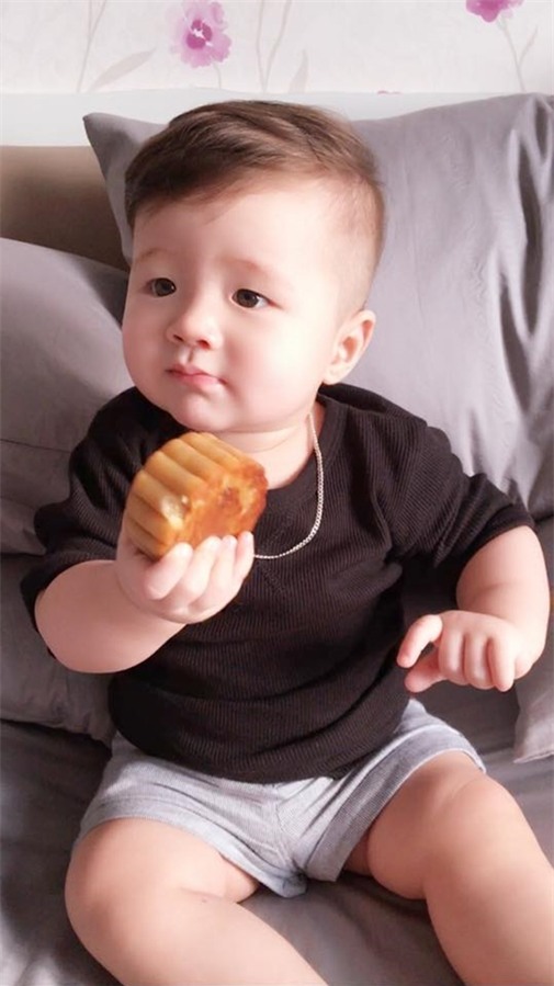 con-trai-elly-tran-blogtamsuvn3