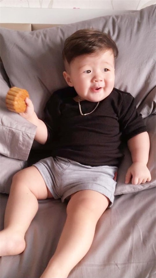 con-trai-elly-tran-blogtamsuvn10