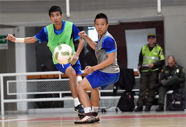 Tuyen futsal Viet Nam duoc an ngon tai Colombia hinh anh 5