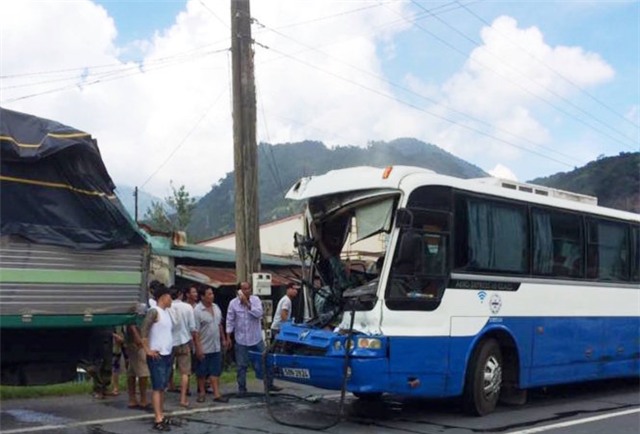 xe khách mất phanh, đèo Bảo Lộc