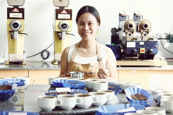 nghề nếm cà phê, cô gái có vị giác nghìn đô, nghề cupping, cupper, cà phê